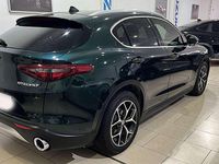 Usado Alfa Romeo Stelvio Executive 160 CV (117 kW) 2020 Verde SUV