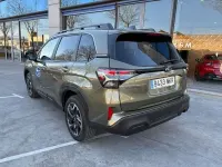 Nuevo Subaru Forester 152 CV (111 kW) 2026 Verde SUV