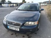 Usado Volvo V70 Momentum 163 CV (119 kW) 2005 Negro Familiar