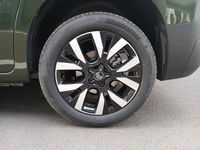 Usado Citroën Berlingo 100 CV (73 kW) 2026 Sirkka green Monovolumen