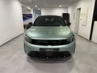 Nuevo Opel Corsa 110 CV (80 kW) 2025 Verde Utilitario