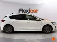 Usado Ford Focus ST-Line 125 CV (91 kW) 2026 Blanco Berlina
