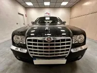 Usado Chrysler 300C 218 CV (160 kW) 2008 Gris / plata Berlina