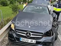 Usado Mercedes C220 Avantgarde 170 CV (125 kW) 2016 Gris / plata Berlina