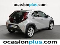 Usado Toyota Aygo X Play 72 CV (52 kW) 2024 Gris SUV
