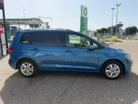 Usado VW Touran Advance 150 CV (110 kW) 2022 Azul Monovolumen