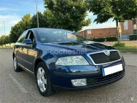 Usado Skoda Octavia 105 CV (77 kW) 2008 Azul Berlina