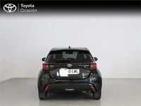 Usado Toyota Yaris Hybrid Style 116 CV (85 kW) 2021 Monovolumen