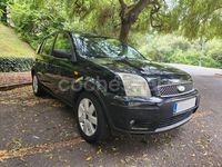 Usado Ford Fusion 68 CV (50 kW) 2004 Negro Berlina