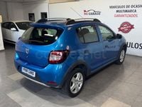 Usado Dacia Sandero Stepway 90 HP (66 kW) 2013 Azul Sedan