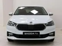 Usado Skoda Fabia Selection 116 CV (85 kW) 2025 Blanco Utilitario