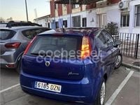 Usado Fiat Grande Punto Active 77 CV (56 kW) 2006 Azul Utilitario