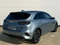 Usado Kia Ceed Style 100 CV (73 kW) 2025 Gris Utilitario