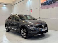 Usado VW T-Roc Sportline 150 CV (110 kW) 2019 Gris / plata SUV