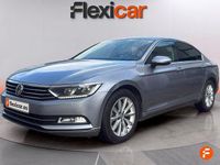 Usado VW Passat Advance 120 CV (88 kW) 2018 Gris Berlina