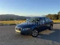 Usado Audi A4 115 CV (84 kW) 2006 Azul Berlina