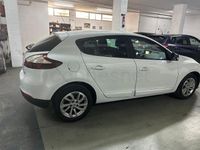 Usado Renault Mégane Business 110 CV (80 kW) 2015 Blanco Berlina