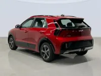 Nuevo Kia Niro 137 CV (100 kW) 2026 Runway red SUV