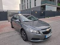 Usado Chevrolet Cruze LT 124 CV (91 kW) 2011 Gris / plata Berlina