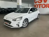 Usado Ford Focus Trend 120 CV (88 kW) 2022 Blanco Berlina
