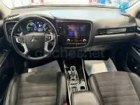 Usado Mitsubishi Outlander P-HEV 224 CV (164 kW) 2020 Gris / plata SUV