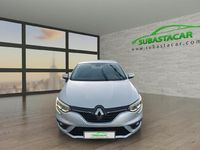 Usado Renault Mégane IV Business 90 CV (66 kW) 2018 Plateado Berlina