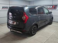 Usado Dacia Lodgy Stepway 115 CV (84 kW) 2019 Gray Monovolumen
