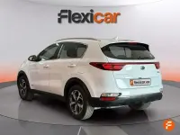 Usado Kia Sportage 136 CV (100 kW) 2021 Blanco SUV