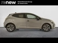 Usado Renault Clio V Techno 90 CV (66 kW) 2025 Gris Berlina