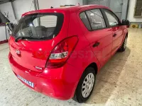 Usado Hyundai i20 Classic 78 CV (57 kW) 2011 Rojo Utilitario