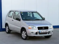 Usado Suzuki Ignis 83 CV (61 kW) 2002 Gris / plata Utilitario