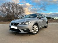 Usado Seat Leon Style 115 CV (84 kW) 2019 Gris / plata Berlina