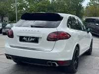 Usado Porsche Cayenne Turbo 500 CV (367 kW) 2012 Blanco SUV