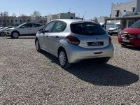 Usado Peugeot 208 Active 75 CV (55 kW) 2017 Gris / plata Utilitario