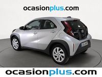 Usado Toyota Aygo X Play 72 CV (52 kW) 2024 Gris SUV