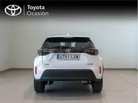 Käytetty Toyota Yaris Cross Active 116 HP (85 kW) 2022 Valkoinen Katumaasturi