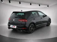 Usado VW Golf VII GTI 245 CV (180 kW) 2019 Negro Berlina