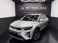 Usado Kia Stonic Style 99 CV (72 kW) 2023 Gris SUV