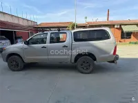 Usado Toyota HiLux 120 CV (88 kW) 2009 Gris / plata Pickup/Camioneta
