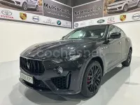 Usado Maserati Levante 350 CV (257 kW) 2018 Negro SUV