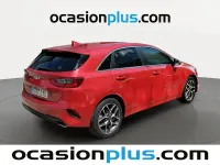 Usado Kia Ceed 120 CV (88 kW) 2022 Rojo Utilitario