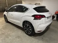 Usado DS Automobiles DS4 Style 120 CV (88 kW) 2017 Blanco Berlina