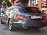 Usado Mercedes CLS250 Shooting Brake 204 CV (150 kW) 2017 Gris / plata Familiar