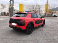 Usado Citroën C4 Feel 100 CV (73 kW) 2017 Rojo Berlina