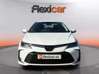 Usado Toyota Corolla Sol 125 CV (91 kW) 2022 Blanco Berlina