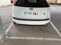 Usado Ford Focus Trend 100 CV (73 kW) 2006 Blanco Berlina