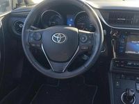 Używany Toyota Auris Hybrid Edition 136 KM (100 kW) 2018