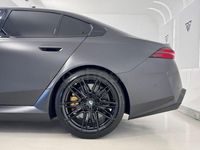 Usado BMW M5 Comfort Edition 727 CV (534 kW) 2024 Gris / plata Berlina