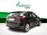 Usado Skoda Kamiq Style 110 CV (80 kW) 2022 Negro SUV