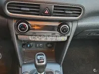 Usado Hyundai Kona 120 CV (88 kW) 2017 Gris / plata SUV